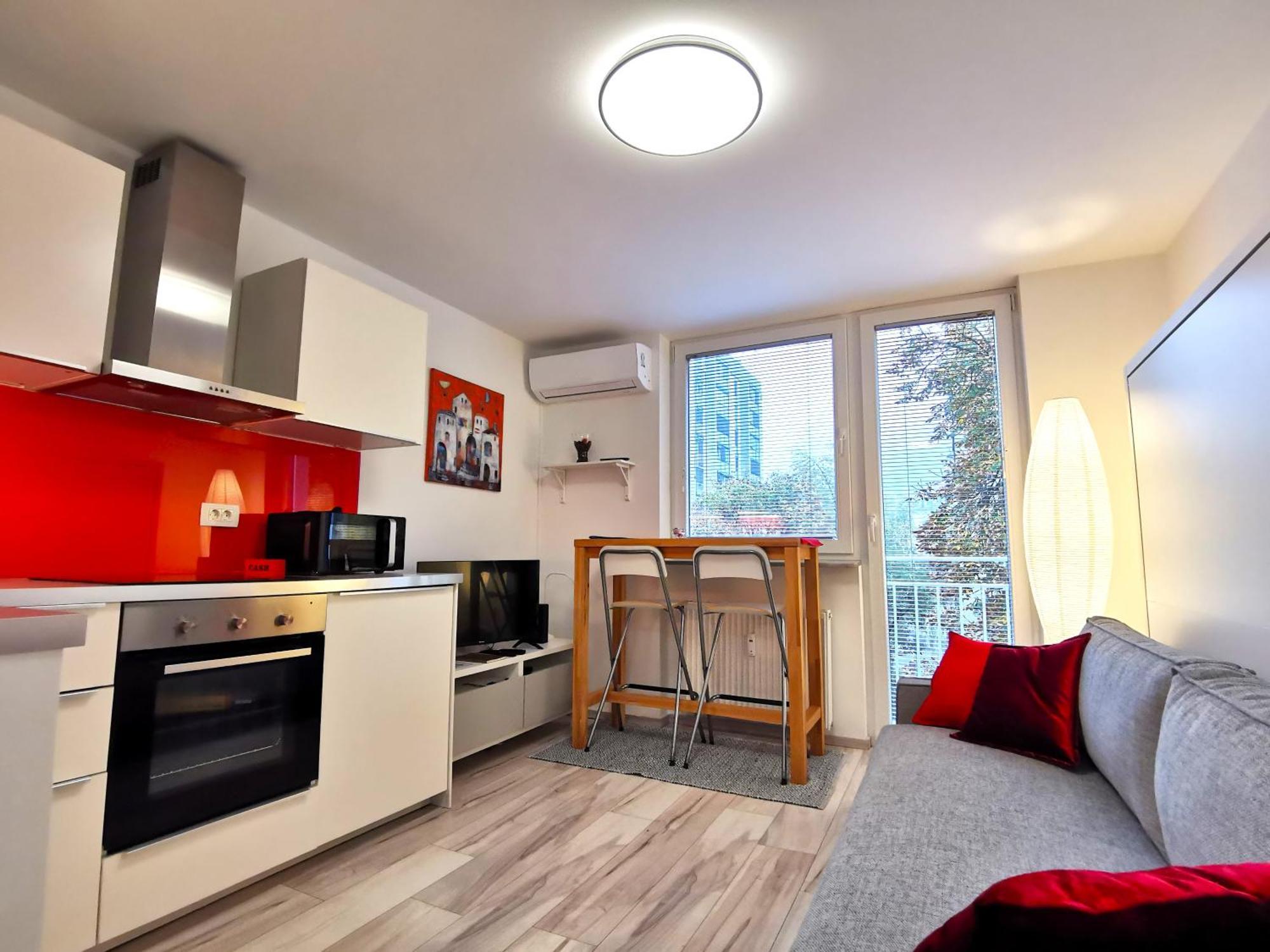 My In The Center Apartma *